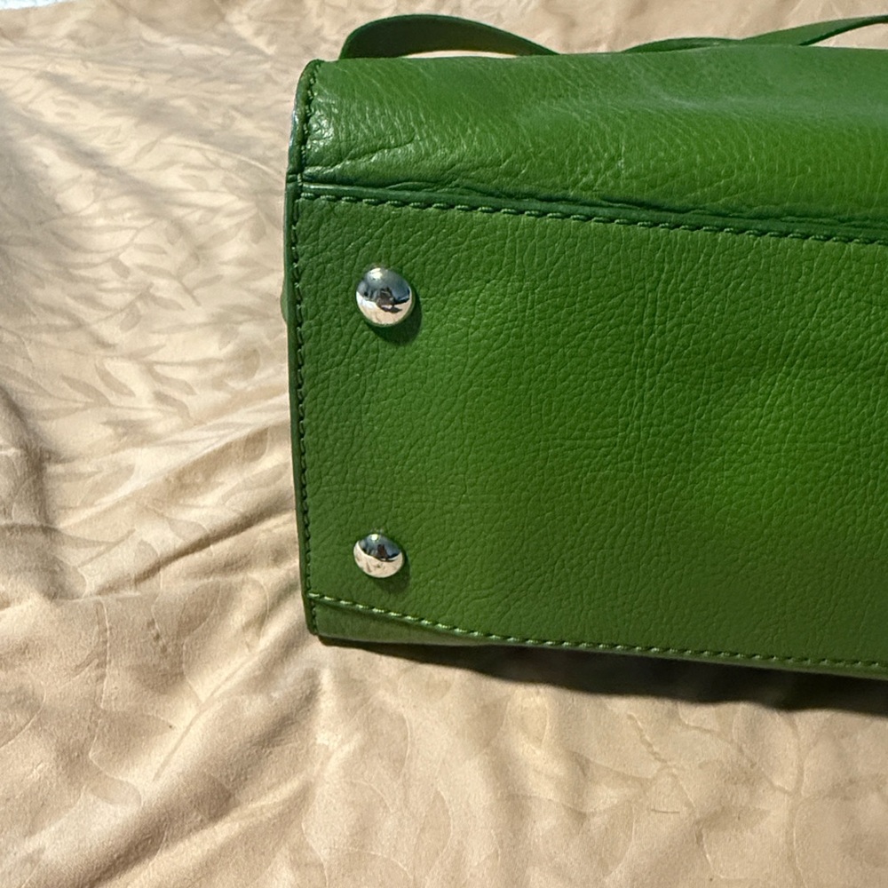 Michael Kors Vibrant Green Satchel - Picture 10 of 16